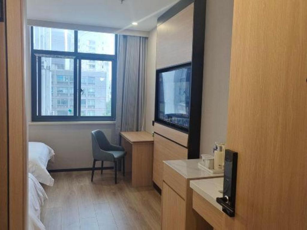 Greentree Songjiang Wanda Plaza Rongmei Road Express Shanghai
