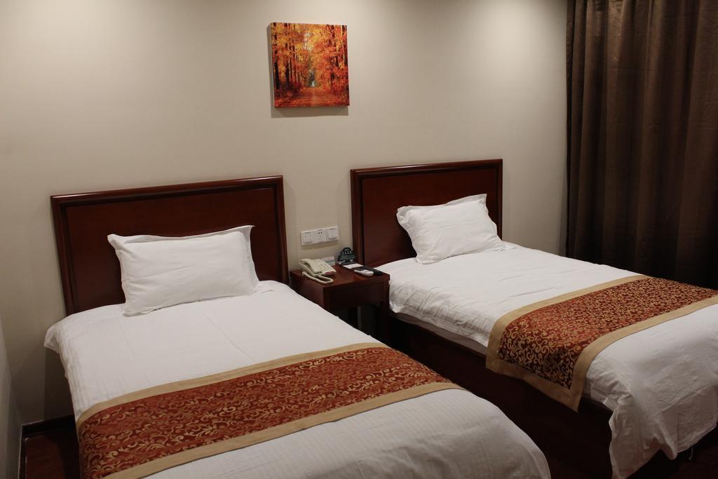 Hotel Greentree Songjiang Wanda Plaza Rongmei Road Express