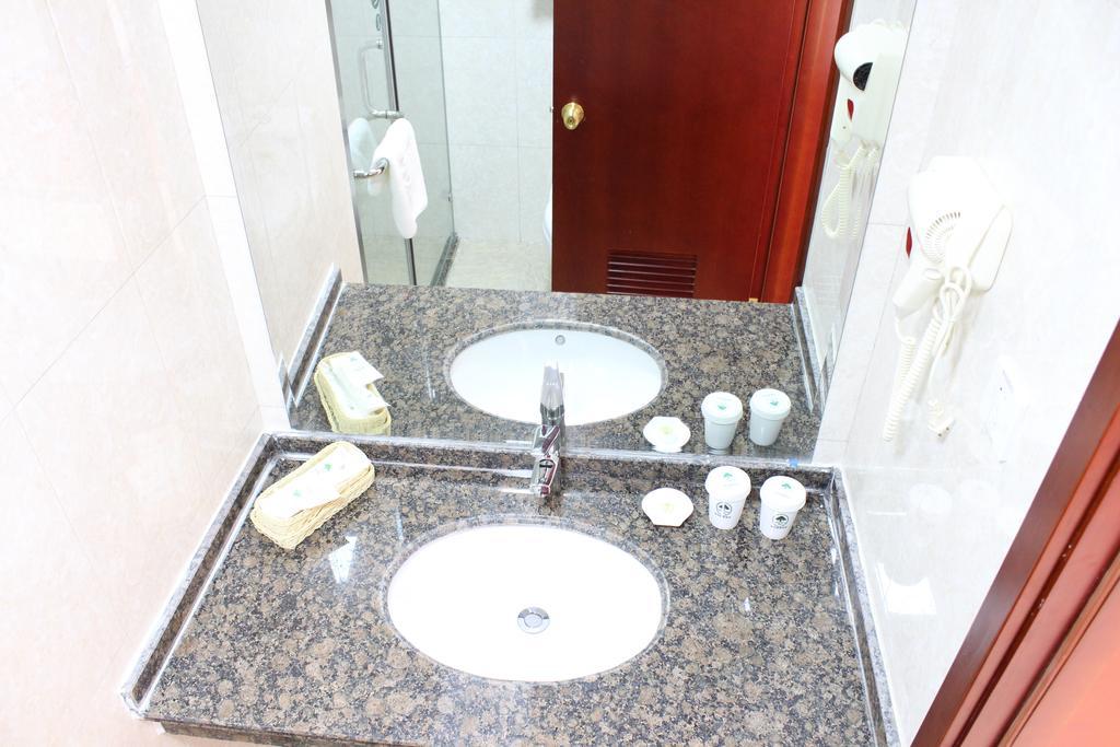 Greentree Songjiang Wanda Plaza Rongmei Road Express Hotel Shanghai